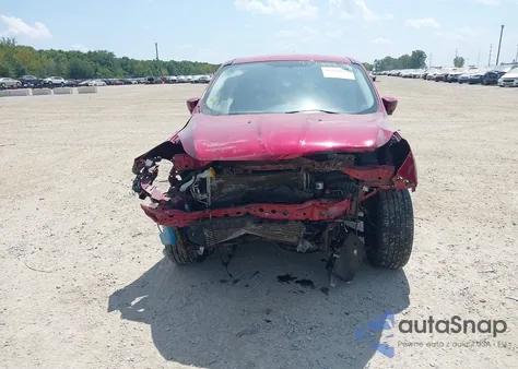 2014 Ford Escape Se z USA, uszkodzony, nr VIN 1FMCU0G92EUA68107